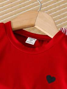 Girls 2-Piece Set, Basic Casual Slouchy Solid Color Outfit, Heart Print, Side Patchwork Design, Round Neck Short Sleeve T-Shirt, Paired With Heart Pattern Red Striped Textured Fabric Straight Leg Pants Set, Suitable For Daily/Outing Occasions, Spring Summer/All Season Style, Children's Daily Comfortable Summer Outfit, Girls Wear - Red - View 5