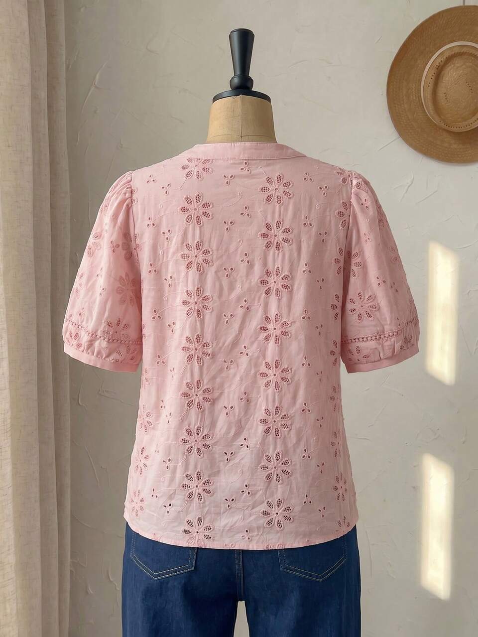 Plus Size Women's Spring Casual Vacation Floral Embroidered Pattern Shirt