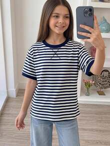 青少年女孩拼色條紋圓領寬鬆短袖T恤，適合夏季，清新條紋T恤，海軍藍與白色拼色條紋T恤，適合春夏，舒適輕鬆，家庭出遊季節，家庭出遊，休閒穿搭，居家煥新，舒適易穿，休閒運動，基本款，日常時尚 - 彩色 - 查看 2