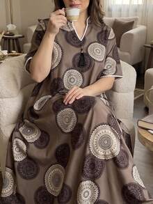 Al Najma Tunik Panjang Tradisional Arab Wanita Ukuran Besar Motif Cokelat Musim Panas, Patchwork, Renda, Rumbai, dan Hiasan. - Coklat - View 1