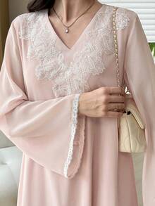 Yasmyna Lightweight Chiffon Wide Cuff Elegant Decorated Women's Arabian Dress - Pink - View 4