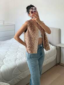 SHEIN EZwear 復古70年代優雅休閒街頭風棕色與白色波點人造毛無袖背心，生日旅行杜拜假期冬季日常穿搭 - 摩卡棕 - 查看 8