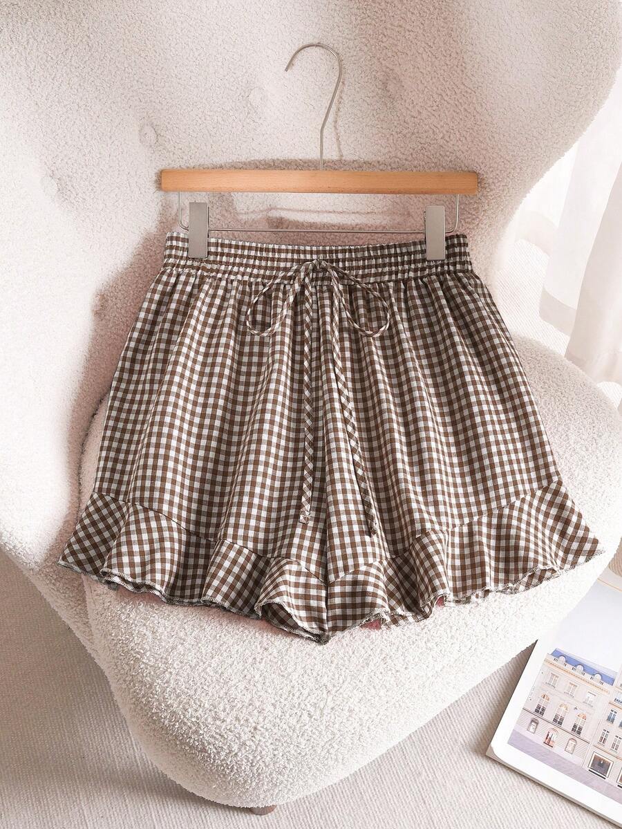 CosyJoli Shorts casuales de talla grande con estampado de cuadros rojos y dobladillo con volantes en línea A