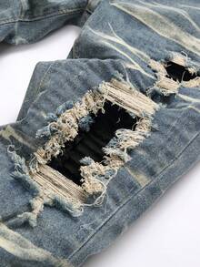 Manfinity Roughcore Men's Fashion Versatile Pocket Button Distressed Denim Jeans - Light Wash - View 3