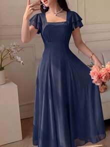 Modelyn Vestido de diseñador para mujer con cuello cuadrado, abertura triangular y largo medio - Azul - Ver 5