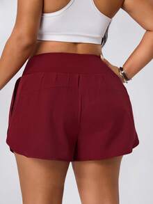 SHEIN Rhythm Era Shorts deportivos casuales para mujer talla grande con cintura cruzada y bolsillos - Granate - Ver 2