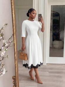 SHEIN Lady CURVE 大尺碼時尚蕾絲拼接百褶圓領洋裝 - 彩色 - 查看 4