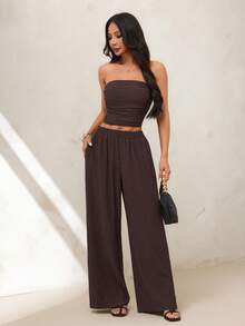 SHEIN PETITE 2026春夏新款女裝－棕色露肩T恤與休閒長褲套裝，適合夏季穿著，適用於居家、外出、海邊旅行、時尚造型、休閒穿搭、通勤、度假、浪漫場合與日常穿著，搭配多樣化造型 - 棕色 - 查看 3