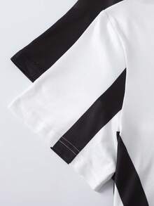 SHEIN Vacaura 青少年男孩 2件/組 夏季休閒拼接色短袖T恤 - 黑與白 - 查看 4