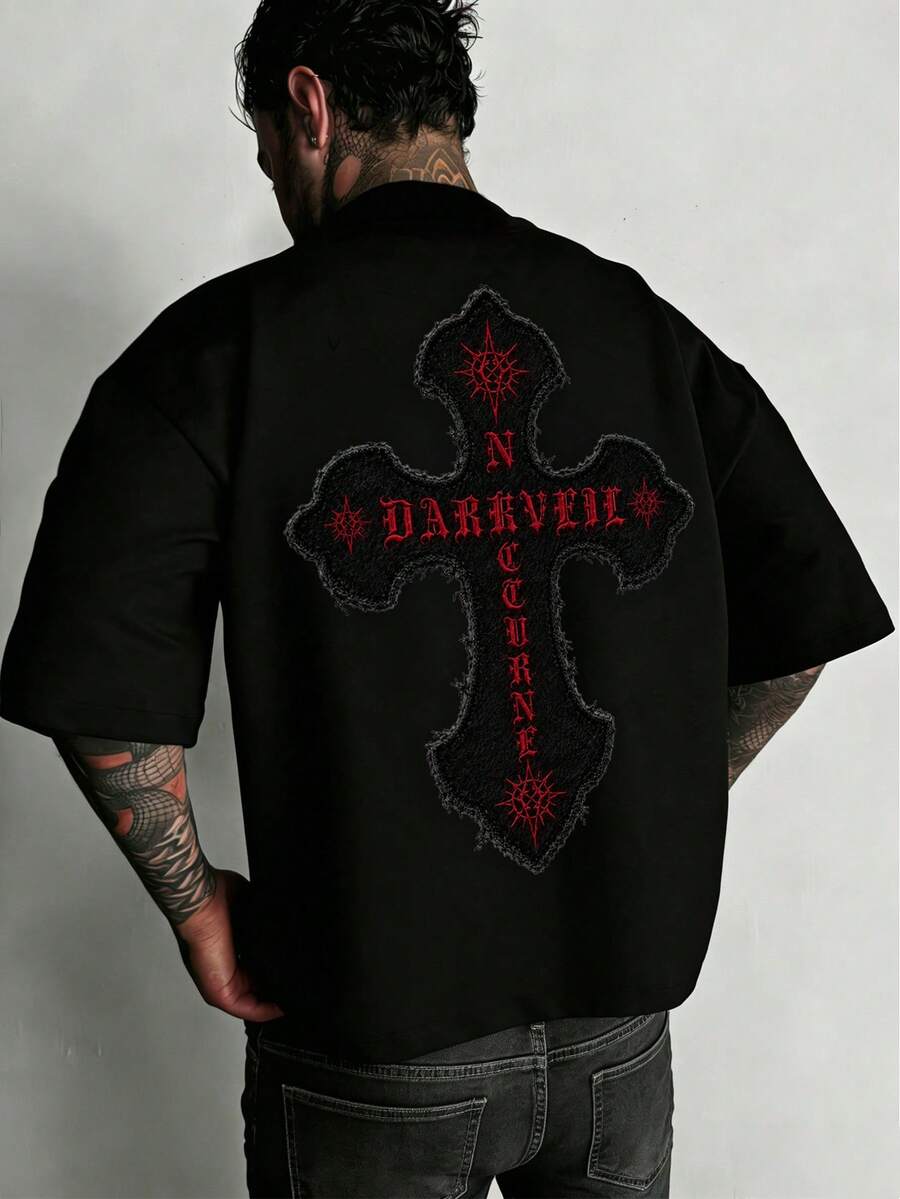 Manfinity EMRG 男士字母刺繡時尚街頭風圓領短袖T恤 - 黑色 - 查看 1