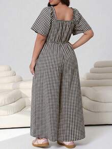 Solflare Jumpsuit Wanita Ukuran Besar Warna Cokelat dengan Satu Bahu, Bagian Dada Berkerut, Potongan Longgar, dan Pinggang Elastis - Coklat - View 2