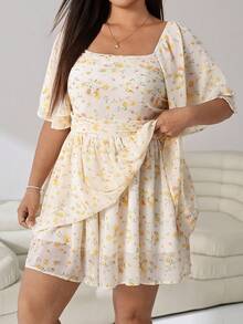 Solflare Mono elegante de mujer talla grande con cuello cuadrado, estampado floral, mangas raglán cortas y bajo con volantes - Multicolor - Ver 4