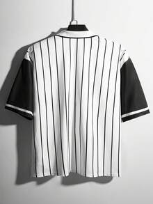 Manfinity Roghcode Ins TK 熱門美式復古學院風街頭穿搭刺繡字母條紋 Polo 衫，舒適好穿，適合日常出遊、聚會與戶外活動，情人節與週年紀念完美禮物 - 彩色 - 查看 2