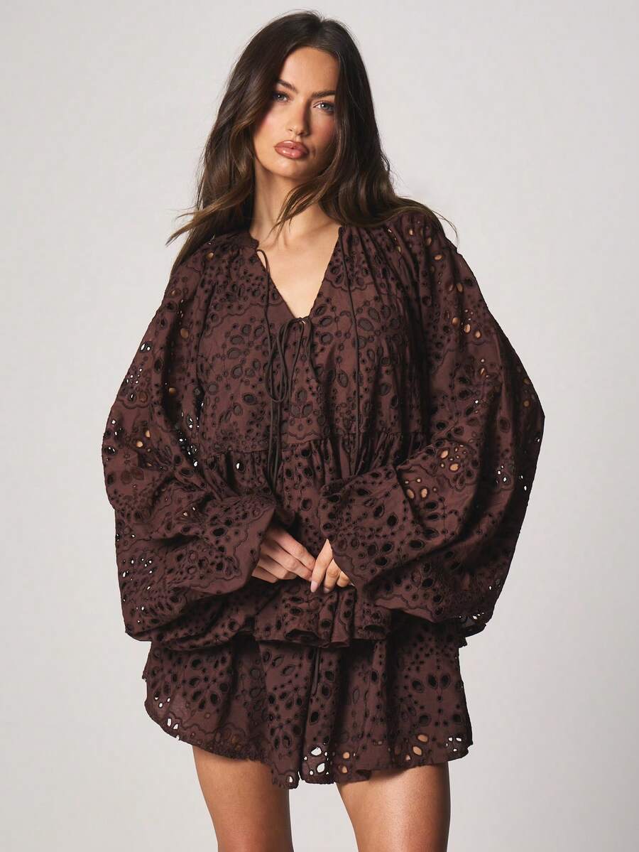 MISSGUIDED Broderie Anglaise Lace Up Two Piece Coordinating Set With Balloon Sleeves And Eyelet Cutout Details For Summer - Brown - View 1