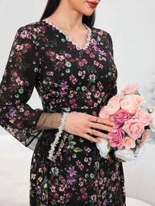 Al Najma 女款度假時尚刺繡花卉印花阿拉伯傳統長裙 - 彩色 - 查看 1