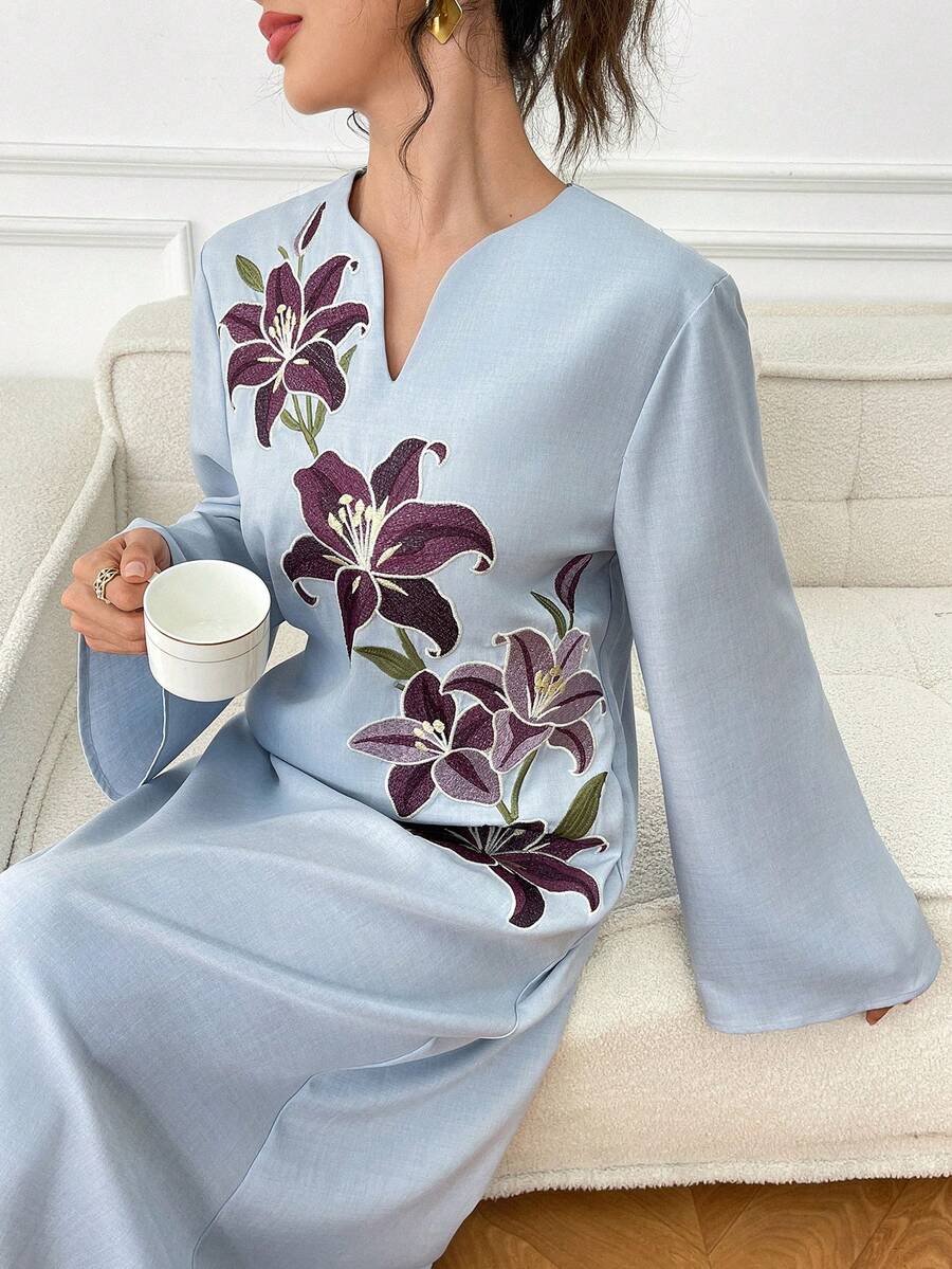 Yasmyna Gaun Tradisional Arab Wanita Elegan dengan Bordir Bunga dan Saku - Biru - View 1