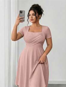 SHEIN Clasi 大码女式纯色褶皱休闲派对连衣裙 - 淺粉色 - 查看 1