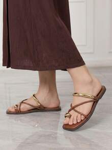 Sleekvia Ladies Comfortable Flat Wear-Resistant Versatile  Metal Outdoor Flip-Flops Slippers Summer - Brown 01 - View 3