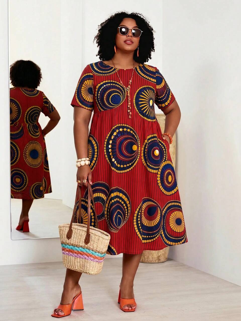 Plus Size Women's Striped Pattern Round Neck Short Sleeve Pocket Casual Dress