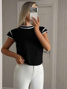 Women's Short-Sleeved Circle Neck Viscose Blouse - Black - View 5