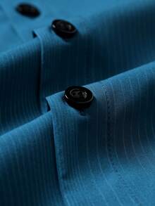 Manfinity Mode Camisa de manga corta casual para ir al trabajo con rayas y abotonadura sencilla para hombre de talla grande - Agua verde azul - Ver 5