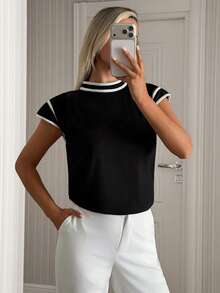 Women's Short-Sleeved Circle Neck Viscose Blouse - Black - View 3