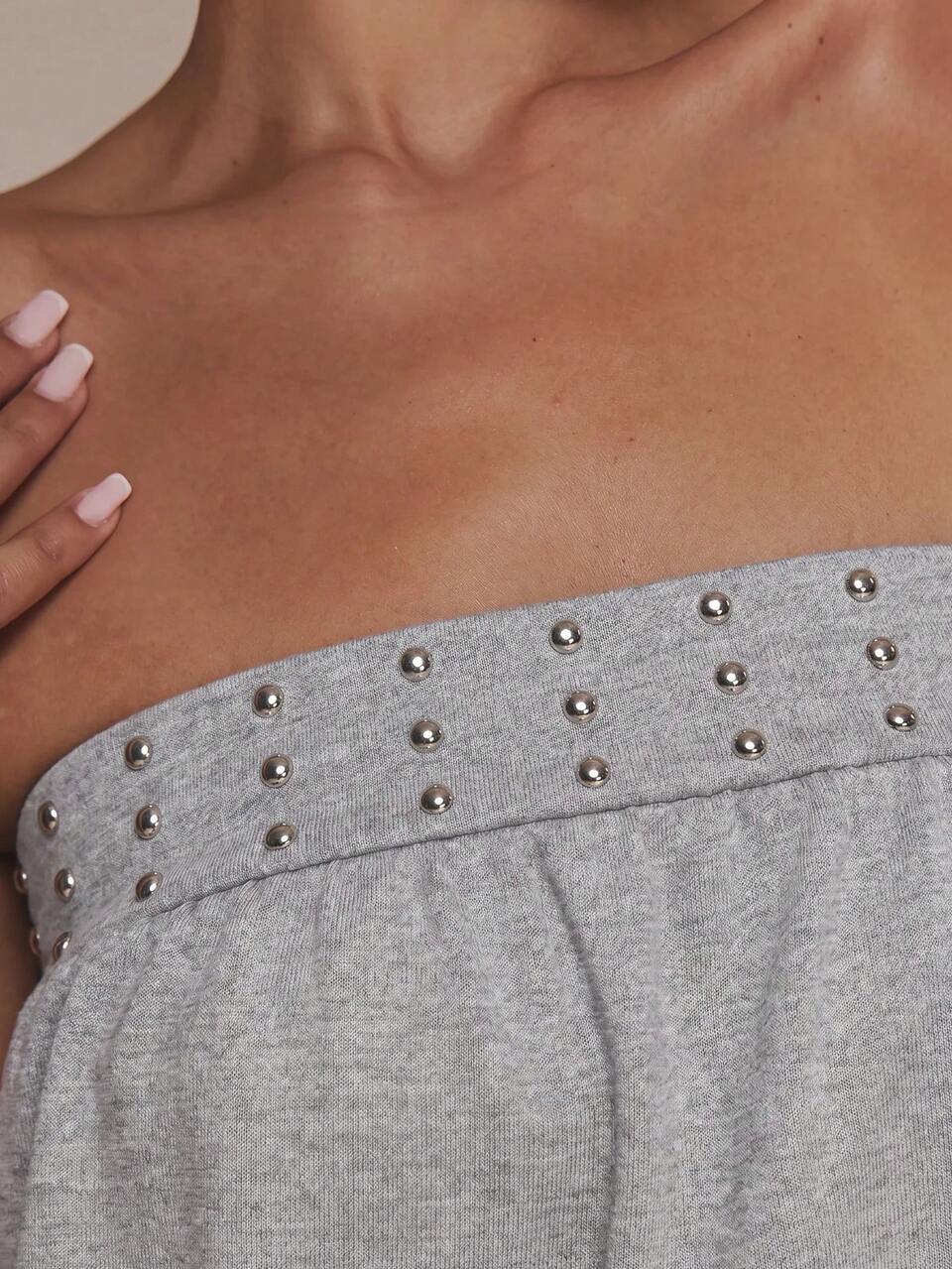 Combinaison-short bandeau Bardot noire à strass, style bohème élégant, pour printemps, été, vacances et Ibiza