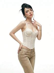 Sweetina 性感蕾絲透視修身收腰魚骨背心上衣 女款 - 杏色 - 查看 3