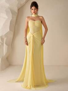 Coutiva Elegant Queen Princess Soft Yellow Knitted Fabric Fitted Slimming Strapless Formal Evening Gown Sexy Minimalist Design Waist-Cinched Winter Wedding - Yellow - View 9