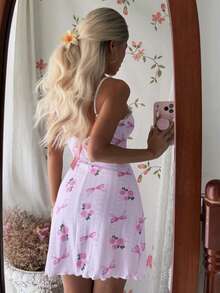 CottageSlumber Gaun Tidur Wanita Model Cami dengan Hiasan Pita Bunga Renda dan Punggung V - Baby Pink - View 5