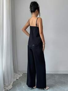 SHEIN Raffinéa 女款純色對比蕾絲細肩帶背心與長褲優雅兩件套 - 黑色 - 查看 3