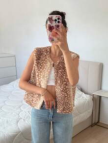 SHEIN EZwear 復古70年代優雅休閒街頭風棕色與白色波點人造毛無袖背心，生日旅行杜拜假期冬季日常穿搭 - 摩卡棕 - 查看 5