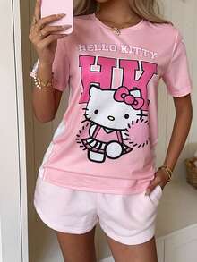 CovetEZ HELLO KITTY AND FRIENDS | SHEIN 女款夏季寬鬆圓領短袖T恤，休閒極簡運動街頭百搭，適合派對、機場、音樂節，數字英文字母學院風啦啦隊可愛貓咪印花圖案 - 彩色 - 查看 5