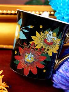 Frida Kahlo X SHEIN 風格墨西哥花卉陶瓷馬克杯 11.83oz/350ml，黑色咖啡杯，彩色花朵印花，亮面光澤，適合藝術愛好者、居家、辦公室與送禮 - 黑色 - 查看 6