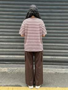 SHEIN 青少年女孩粉色與棕色拼接橫條紋工裝寬腿褲 2 件套，落肩短袖 T 恤，寬鬆舒適版型，休閒街頭風日常通勤與外出穿搭，隨性慵懶風格，開學季 - 棕色 - 查看 2