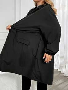 SHEIN CURVE+ جاكيت طويل أسود مقاس كبير، تصميم ضيق الخصر، خريف وشتاء، العودة إلى المدرسة، 2026 22W - الأسود - مشاهدة 7