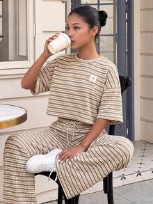 Teen Girls Summer New Knit Striped Casual Loose Short Sleeve T-Shirt & Pants Set Teen Girl - Apricot - View 1