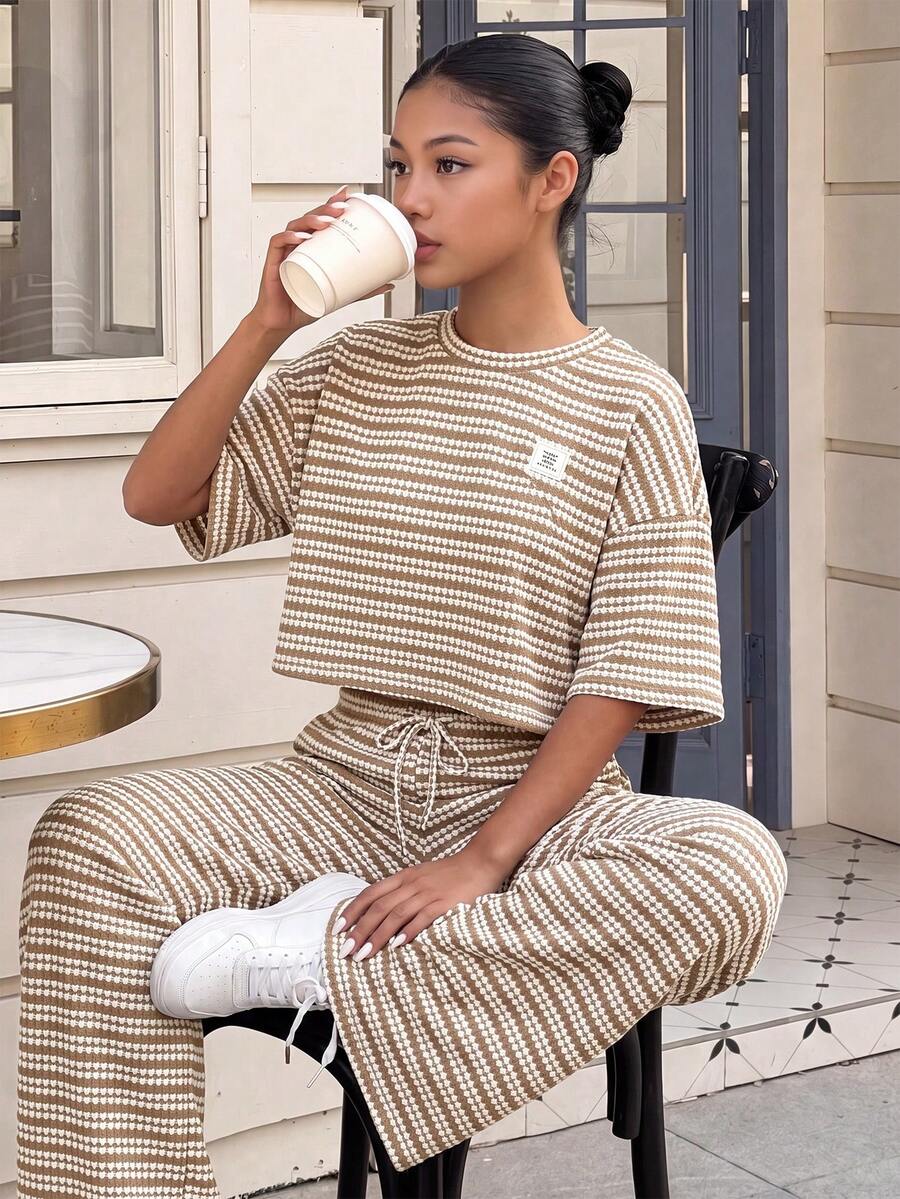 Teen Girls Summer New Knit Striped Casual Loose Short Sleeve T-Shirt & Pants Set Teen Girl - Apricot - View 1
