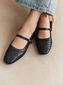 Rosivie Sepatu Flat Wanita - Hitam - View 6