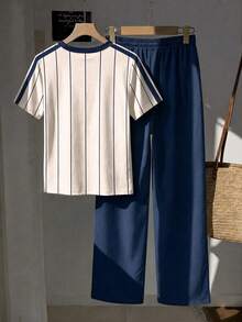 SHEIN EZwear 2件組刺繡圓領短袖上衣與條紋印花長褲，休閒風 - 藏蓝色 - 查看 2