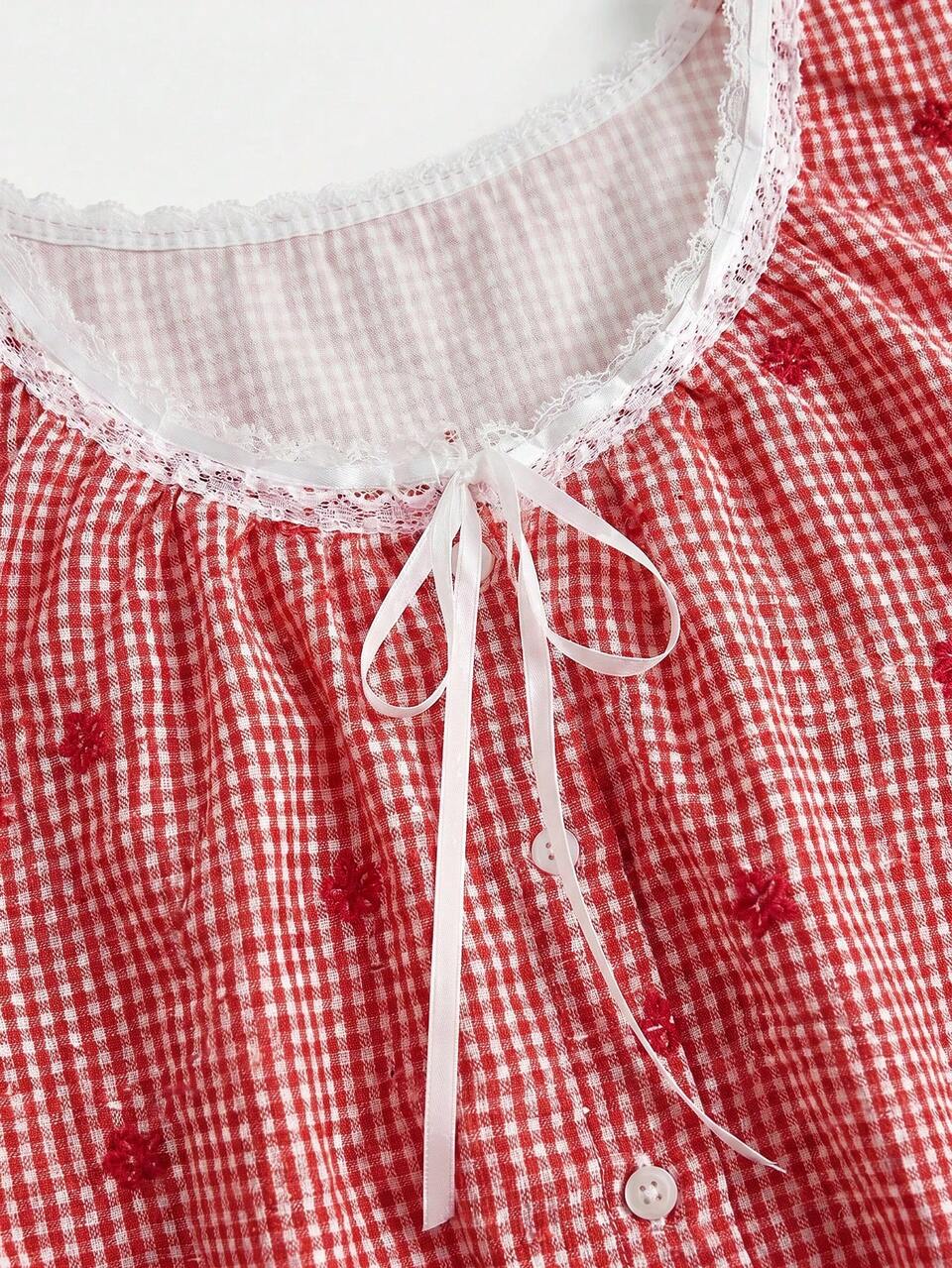 Loose Sleeveless Red Plaid Embroidered Top, Lace Round Neckline, Cute Spring/Summer Vacation Style Casual Top, Vintage Red Short Sleeveless French Style Outing Top