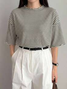 FRIFUL Women's Wavy Striped Loose Contrast Trim Short Sleeve T-Shirt, Summer Casual Wear - Black and White - View 15