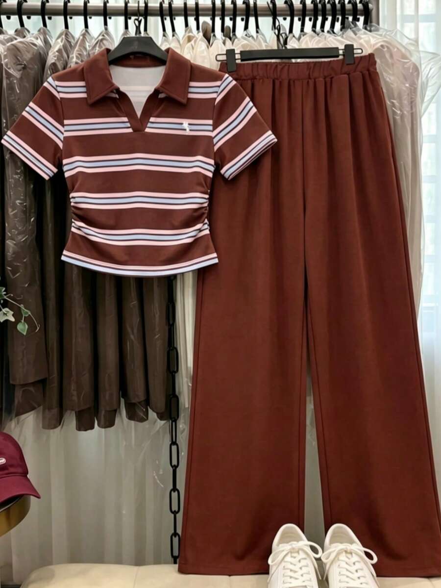 SHEIN 女童咖啡棕美式復古學院風條紋 Polo 套裝,復古棕色調對比條紋領 Polo 收腰短袖上衣搭配高腰垂墜寬腿褲 2 件組,貼身百搭休閒穿搭,學生日常通勤慵懶風,學院風青春日常穿著 2 件組 - 咖啡棕 - 查看 1