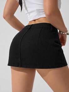 SHEIN ICON Women's Simple Casual Solid Color Slant Pocket Mini Denim Skirt, Summer Festival - Black - View 2