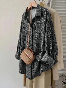 SHEIN CURVE+ 大尺碼女款秋季時尚 1960 年代傳統休閒優雅復古黑白條紋鈕扣襯衫 度假上衣 辦公穿搭 - 黑色 - 查看 4