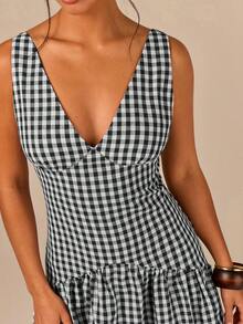 Athîral Women's V-Neck Plaid Pleated Casual Cottagecore Boho Party Picnic Vacation Travel Dress Black Gingham Summer - Black and White - View 4