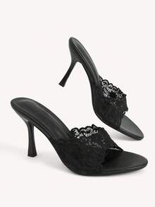 CUCCOO CHICEST 女款刺繡蕾絲圓頭細高跟涼鞋 - 黑色 - 查看 5