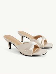 CUCCOO CHICEST Ladies, Bows, High Heels. - Light Apricot - View 1