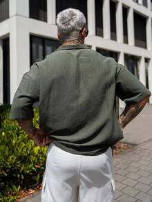 Artur Kramer 男士綠色飛梭布寬鬆前短後長的盒狀大尺寸襯衫 - 軍綠色 - 查看 2
