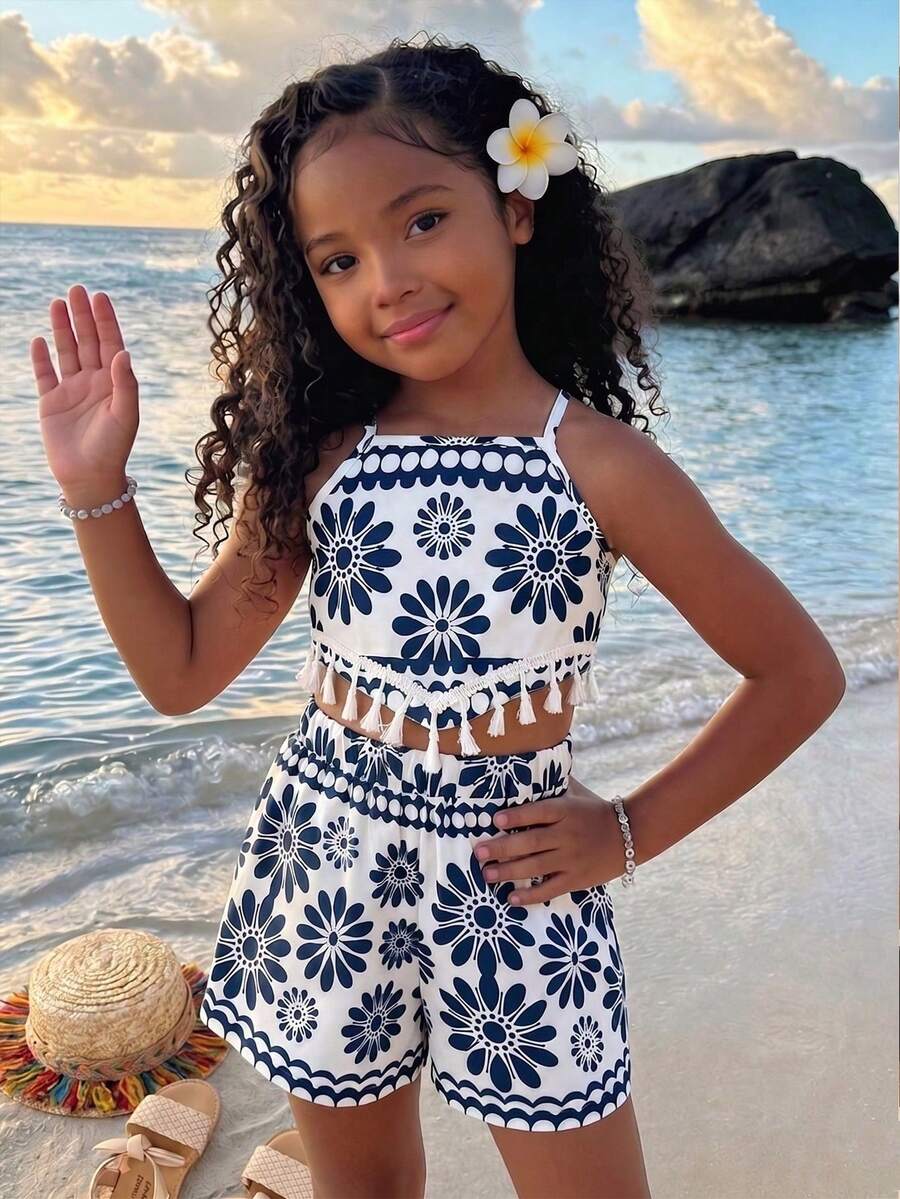 SHEIN Sparklyn Girls Polyester Blue Plant Pattern Shirred Crop Top And Shorts Set Spaghetti Strap Vacation Co-Ord - Blue - View 1